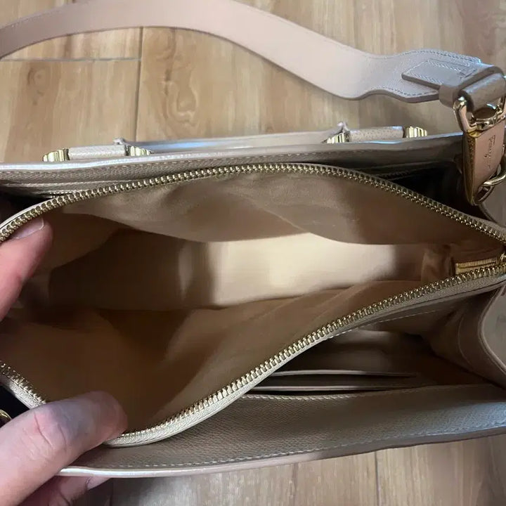 [BUNJANG] Salvatore Ferragamo Medium Gancini Today Bag / 페레가모 투데이백 미듐 정품