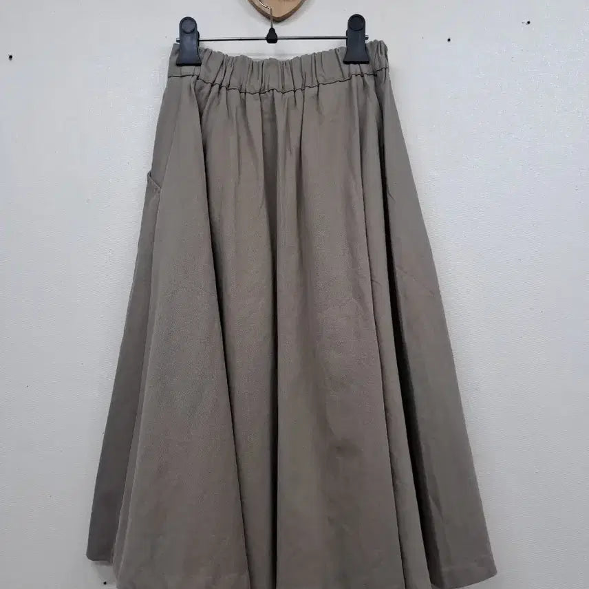 [BUNJANG] Cotton Flare Skirt (26-inch Waist) / 면 플레어스커트26미사용