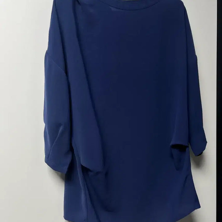[BUNJANG] Elegant Loose Fit Blouse / 우아한 예쁜 블라우스