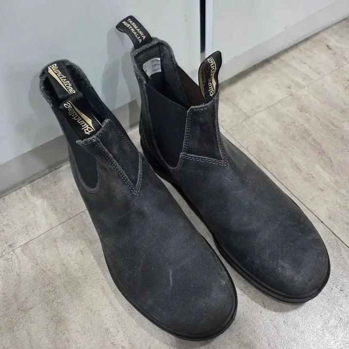 [BUNJANG] Blundstone Dark Grey Boots Size 10 / 블런드스톤 다크그레이 10