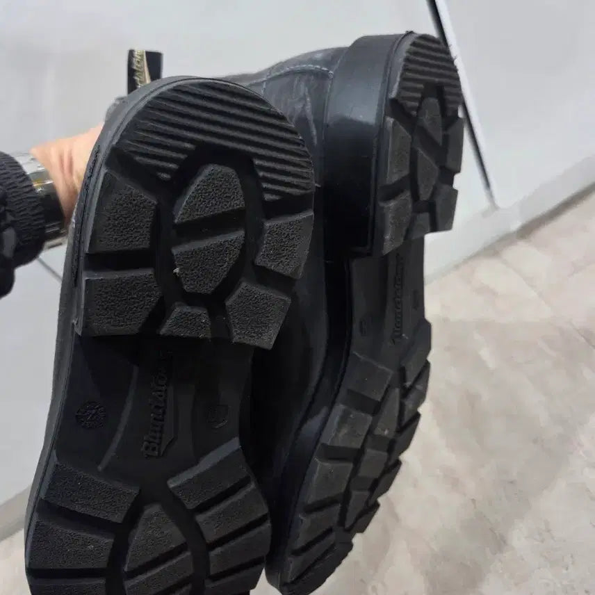 [BUNJANG] Blundstone Dark Grey Boots Size 10 / 블런드스톤 다크그레이 10