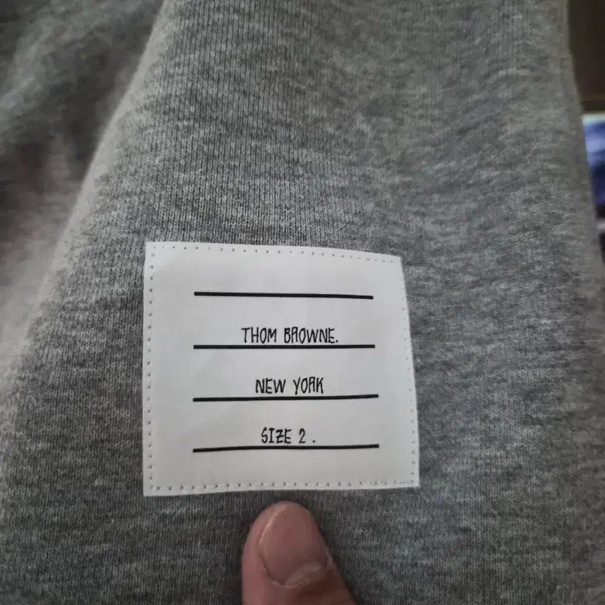 [BUNJANG] Thom Browne Bermuda Diagonal Sweatpants Grey / [2]톰브라운 버뮤다 사선 스웨트 팬츠 그레이