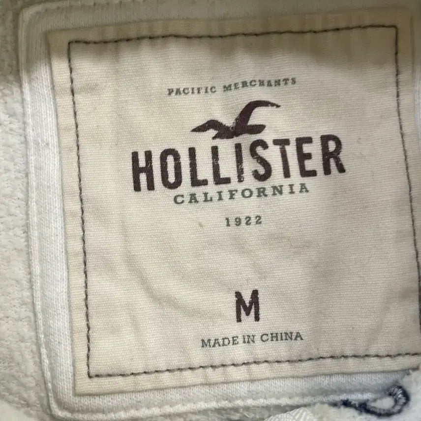 [BUNJANG] Hollister Spell Logo Zip-Up Hoodie White / 홀리스터 스펠 로고 후드집업 화이트