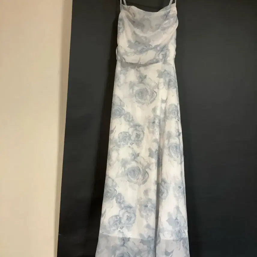 [BUNJANG] Flower Rose Pattern Sleeveless Shirring Long Dress / 플라워 로즈 패턴 나시 셔링 롱 원피스