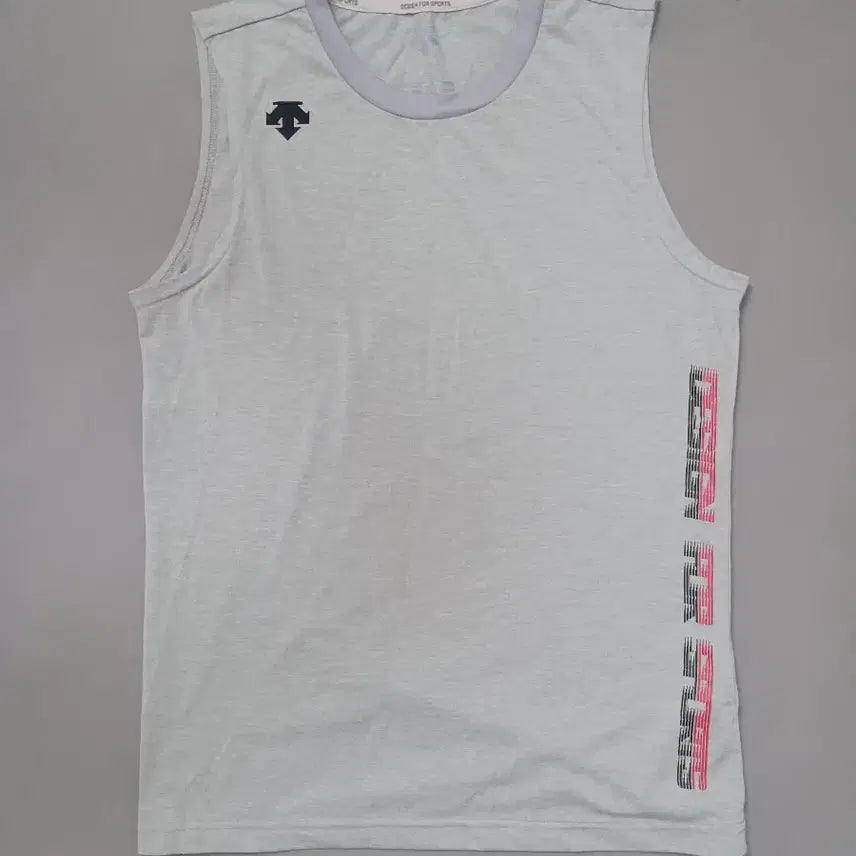 [BUNJANG] Descente Sport Sleeveless T-Shirt 100 Polyester / [100] 데상트 스포츠 슬리브리스 민소매 티셔츠