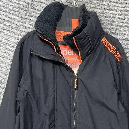 [BUNJANG] Superdry 3-ZIP Vintage Black Wind Jacket (Size S) / 수퍼드라이 3-ZIP 빈티지 블랙 윈드 자켓 S