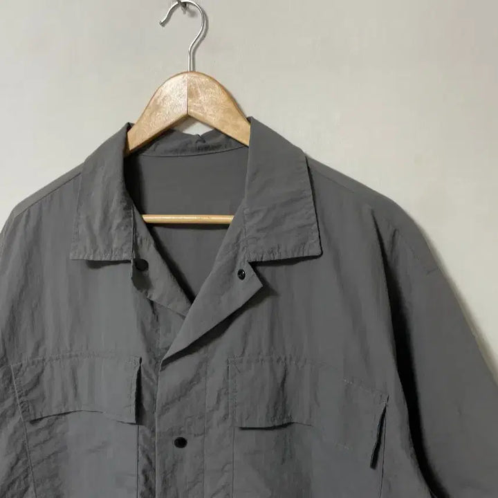 [BUNJANG] Charcoal Grey Nylon Workwear Loose Fit Short Sleeve Shirt / 100-110 챠콜그레이 나일론 워크웨어 루즈핏 반팔 셔츠 남방