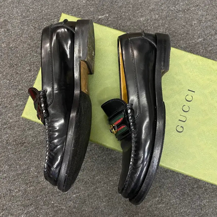 [BUNJANG] Gucci Interlocking G Logo Leather Loafers / Gucci 구찌 인터로킹 G 로고 레더로퍼 (박스포함)