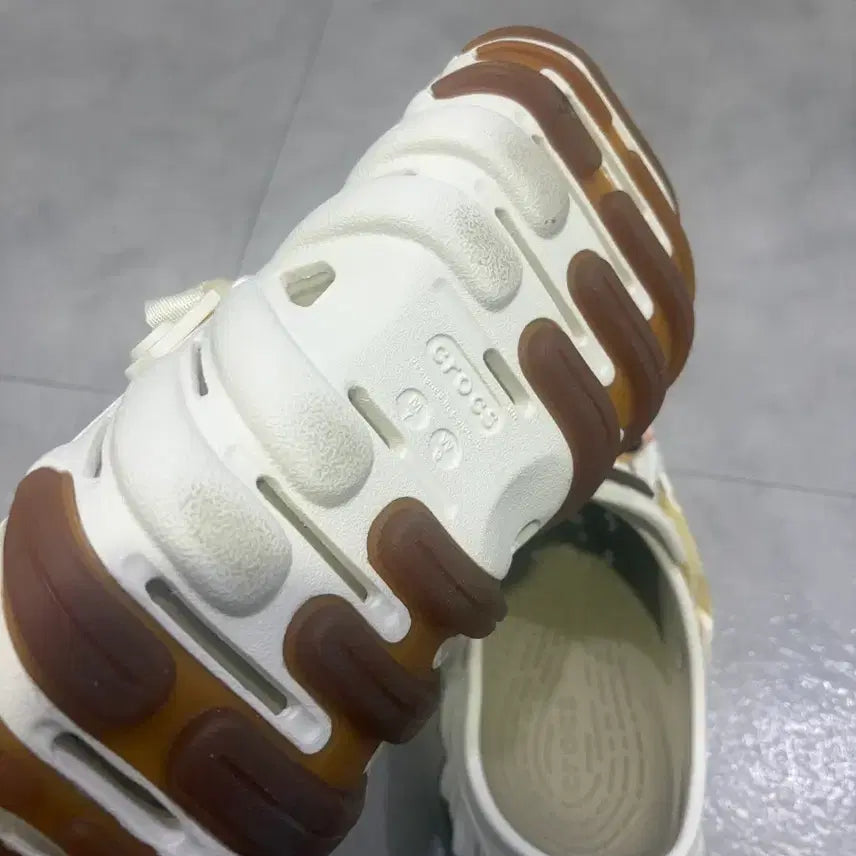 [BUNJANG] Crocs Echo RO Clog / 크록스.에코 RO 클로그 신상 M7W9