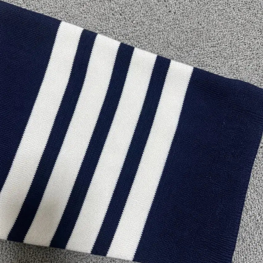 [SOLD OUT] 톰브라운 캐시미어 4바