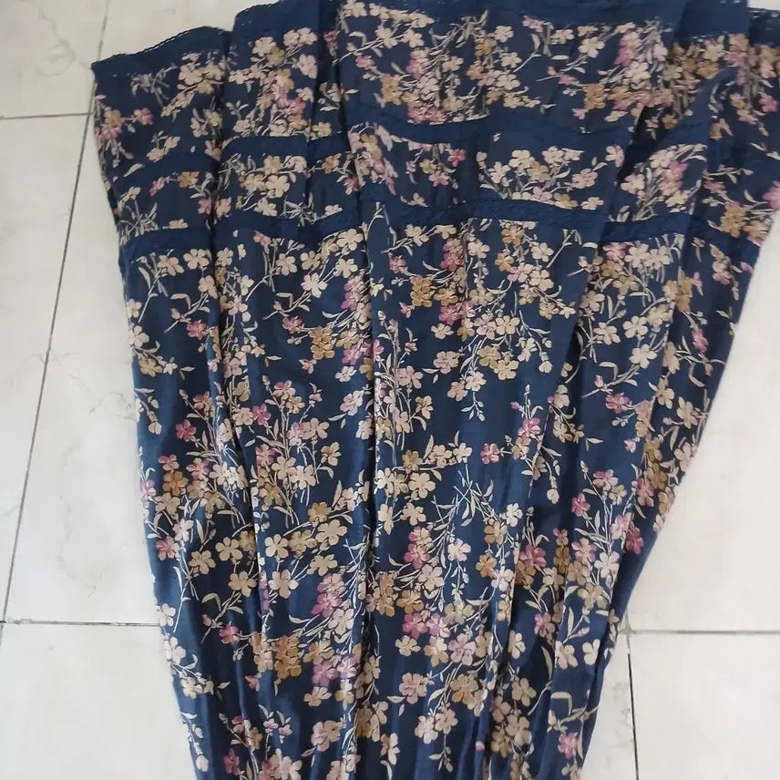 [BUNJANG] Ralph Lauren Printed Long Skirt with Back Banding / 랄프로렌 프린트 백밴딩 롱스커트