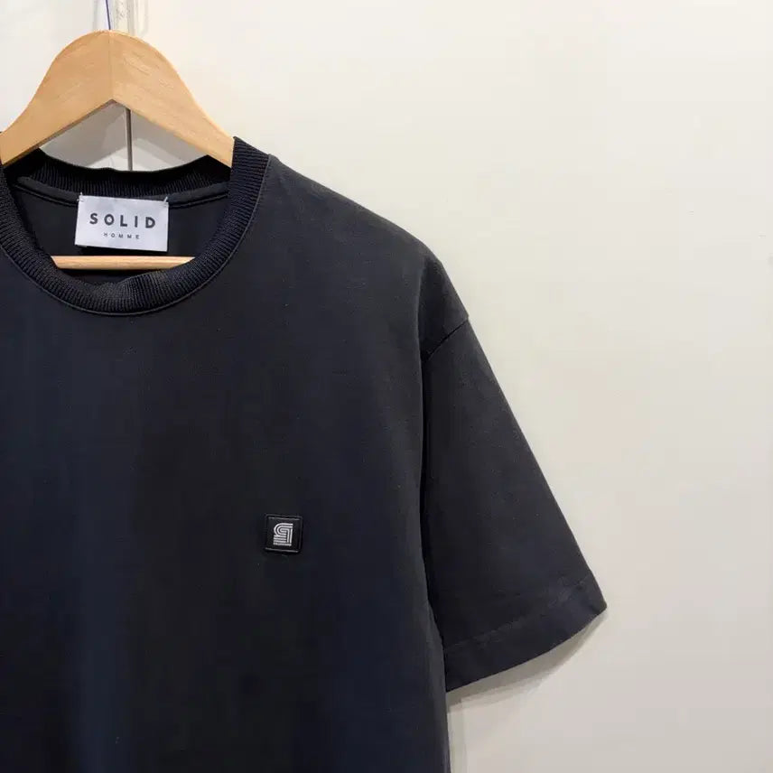 [BUNJANG] Solid Homme Logo Patch Cotton T-Shirt / 솔리드옴므 로고 패치 코튼 반팔 티셔츠