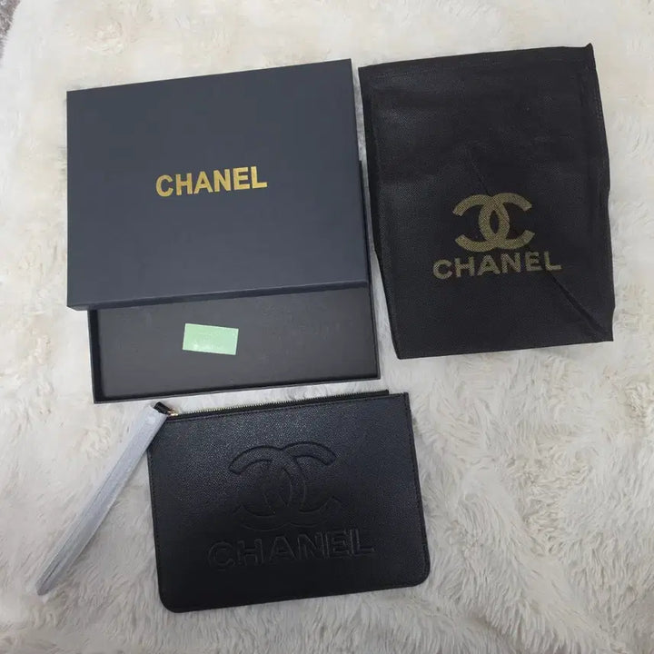 [BUNJANG] Chanel Caviar Leather Clutch / 샤넬 캐비어 정품 클러치 새제품