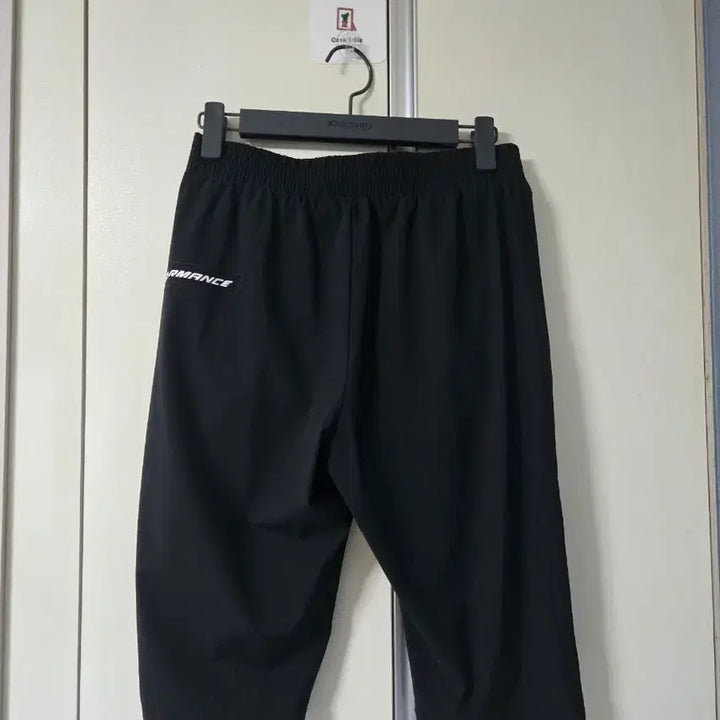 [SOLD OUT] 다이나핏 반바지 27~29 남.여