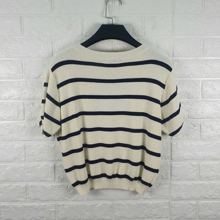 [BUNJANG] FLAP Round Neck Cropped Knit / [F]LAP 랩 크롭 라운드 니트