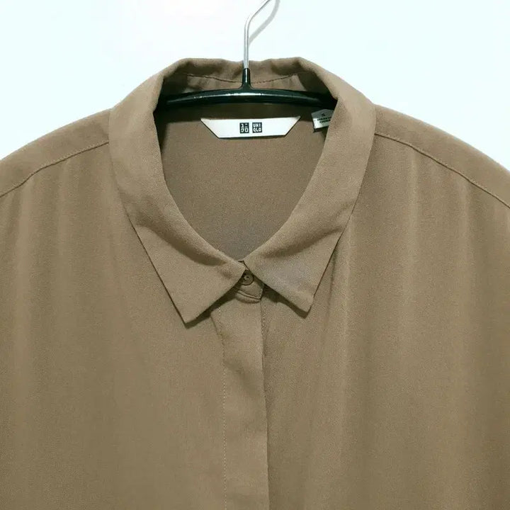 [BUNJANG] Uniqlo Rayon Cropped Blouse S / 유니클로 레이온 크롭 블라우스 S_M2639