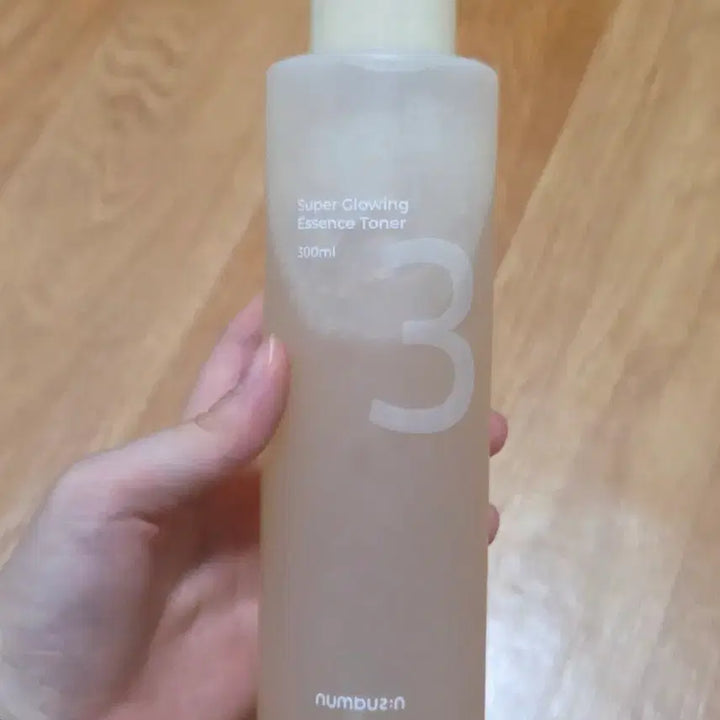 [BUNJANG] Number 3 Glow Essence Toner 300ml / 넘버즈인 3번 결광 에센스 토너 300ml