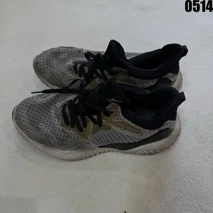 [BUNJANG] Adidas Alphabounce Grey Running Shoes Size 265 / 아디다스 알파바운스 운동화 회색 265