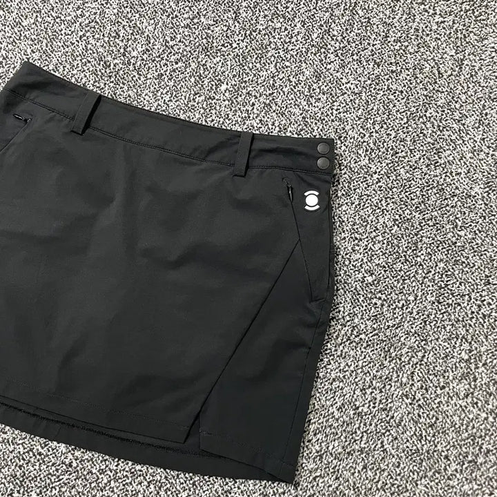 [BUNJANG] Vintage 9 Wide Angle Golf Mini Skirt with Inner Shorts Black / 빈티지9. 와이드앵글 골프 미니 스커트 속바지 내장 치마 블랙