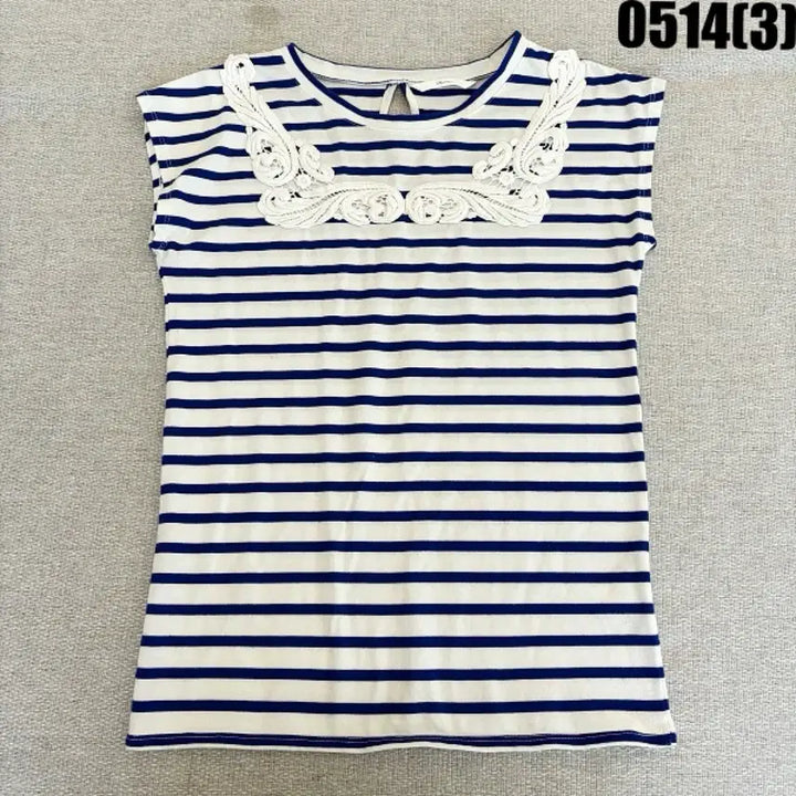 [BUNJANG] Roem Striped Lace Short-Sleeve T-shirt / 로엠 줄무늬 레이스 반팔 티셔츠 90 0514