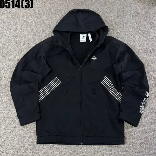 [SOLD OUT] 아디다스 바람막이 자켓