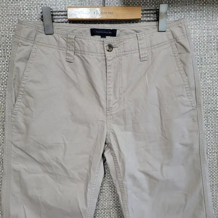 [BUNJANG] Tommy Hilfiger 32-Inch Cotton Pants / 32인치 타미힐피거 면바지