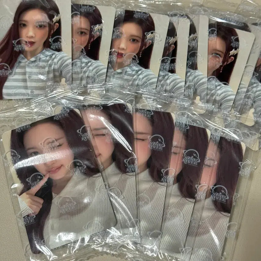 [BUNJANG] AENA Star River Guangzhou Fansign Lucky Draw Photocard / 하투하 에이나 스타리버 광저우 팬싸 특전 포카