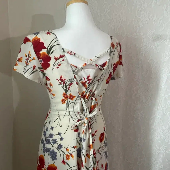 [BUNJANG] Floral Pattern Lace-Up Dress / 플라워 패턴 레이스업 원피스