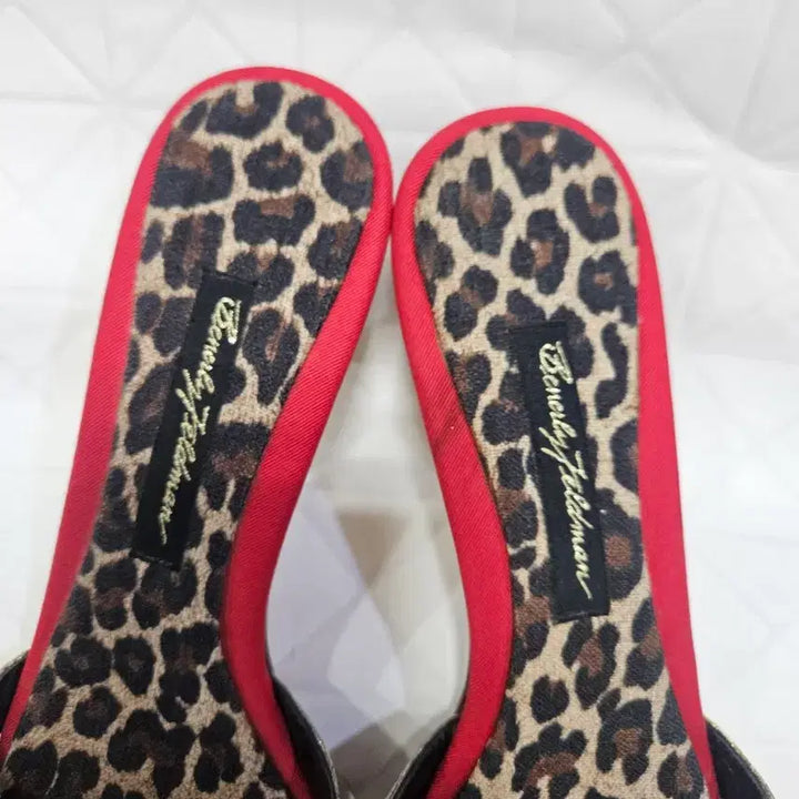 [BUNJANG] Beverly Feldman Leopard Pattern Metallic Strap Women&
