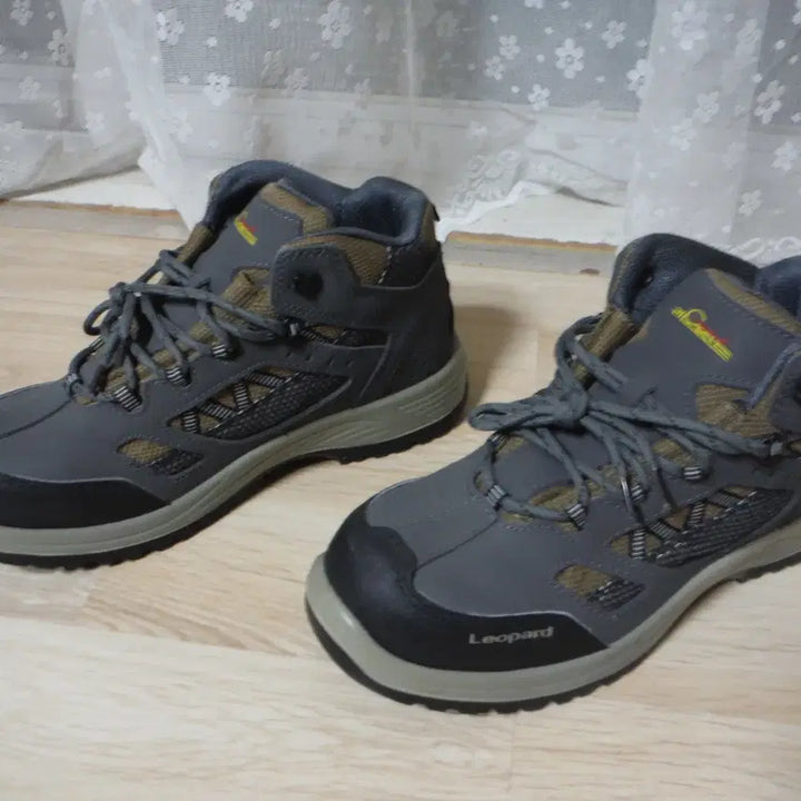 [BUNJANG] Leopard LEO-26I Lightweight Safety Shoes 270mm / (레오파드) 경량안전화 LE0-26I 270mm 보통 작업용 미사용품