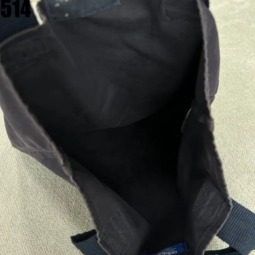 [BUNJANG] Adidas Navy Tote Bag / 아디다스 네이비색 토트백