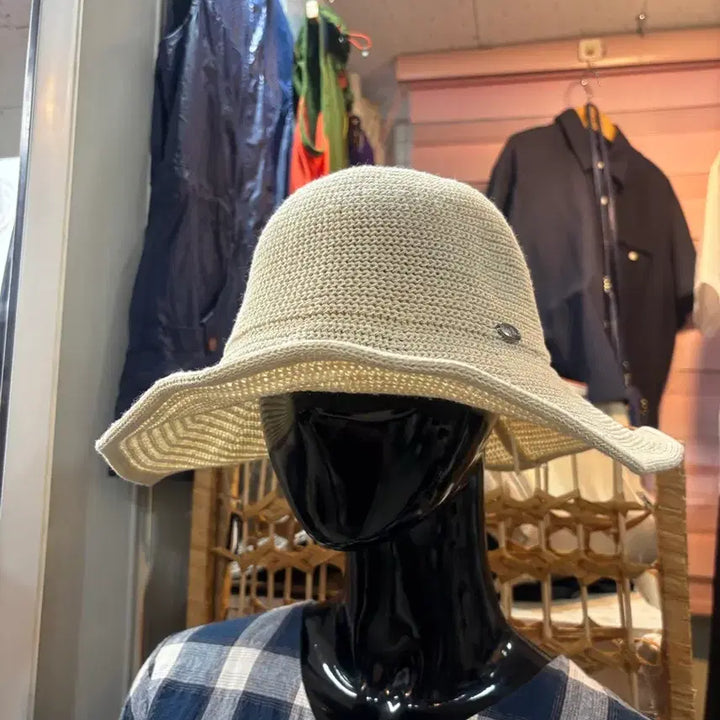 [BUNJANG] Ivory Knit Hat / 아이보리 니트 모자