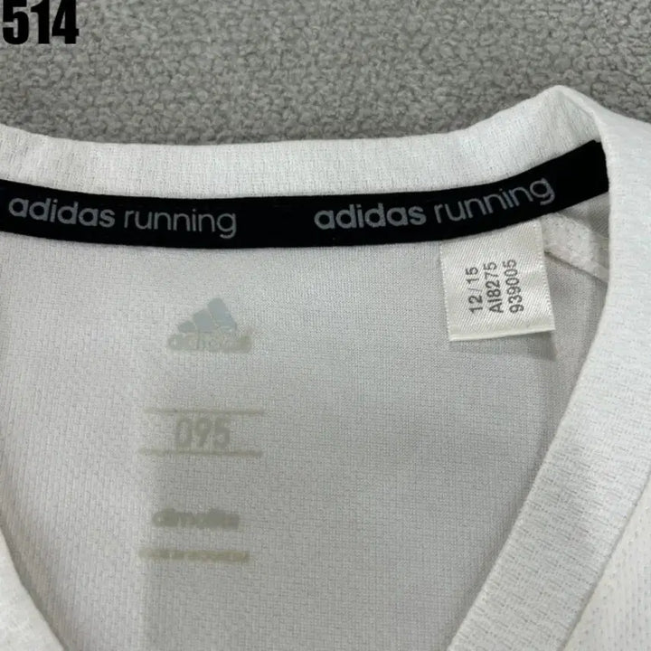 [BUNJANG] Adidas Three Stripe V-Neck Long Sleeve T-Shirt White 95 / 아디다스 삼선 V넥 긴팔 티셔츠 화이트 95