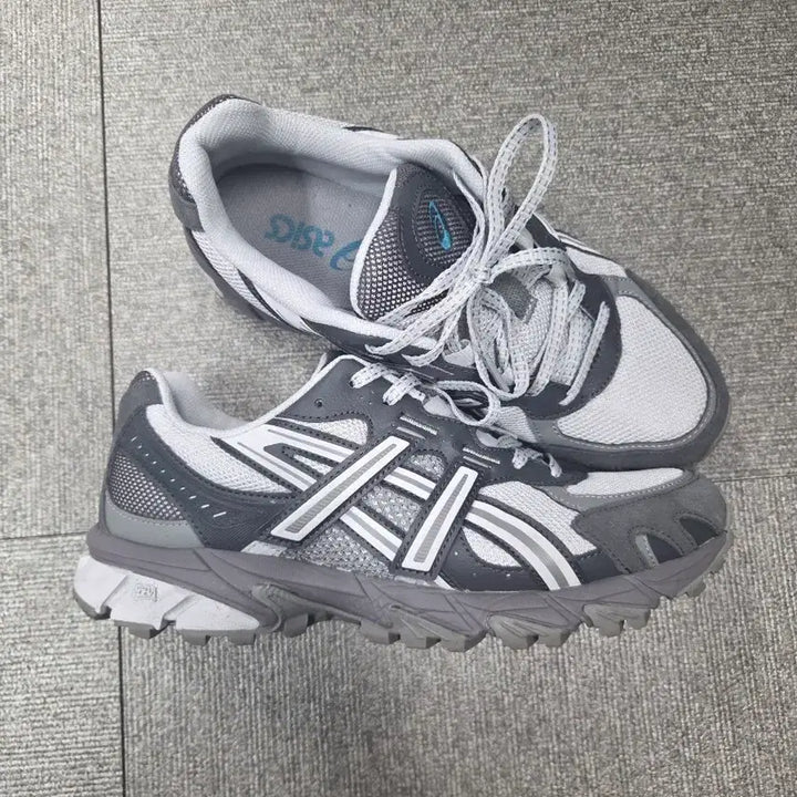 [BUNJANG] ASICS Gel-Sonoma TR62 Concrete Grey 255 / 아식스 젤소노마 tr62 콘크리트그레이 255