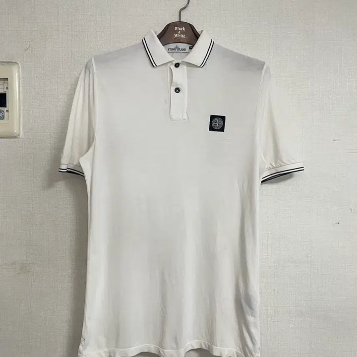 [BUNJANG] Stone Island White Slim Fit Polo Shirt / 스톤아일랜드 화이트 슬림핏 카라티 S