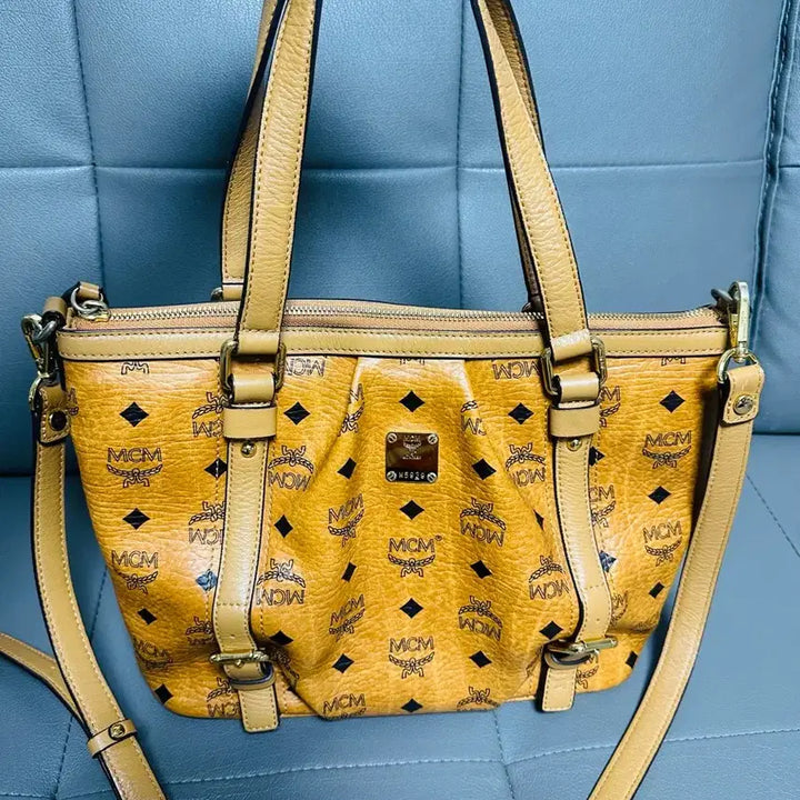 [BUNJANG] MCM Logo Pattern Tote Bag / mcm가방
