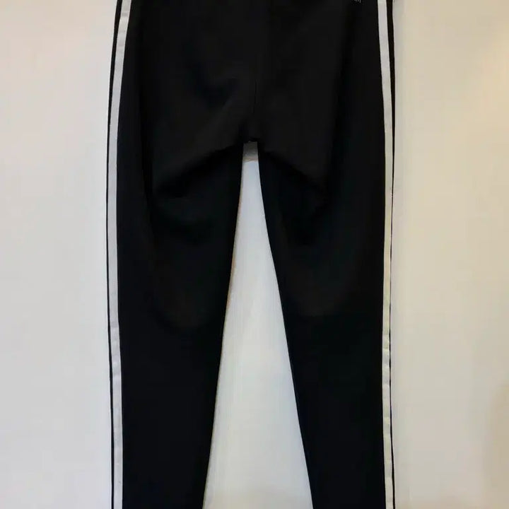 [BUNJANG] Adidas Three-Stripes Climawarm Leggings XS / 아디다스 삼선 클라이마라이트 레깅스 XS