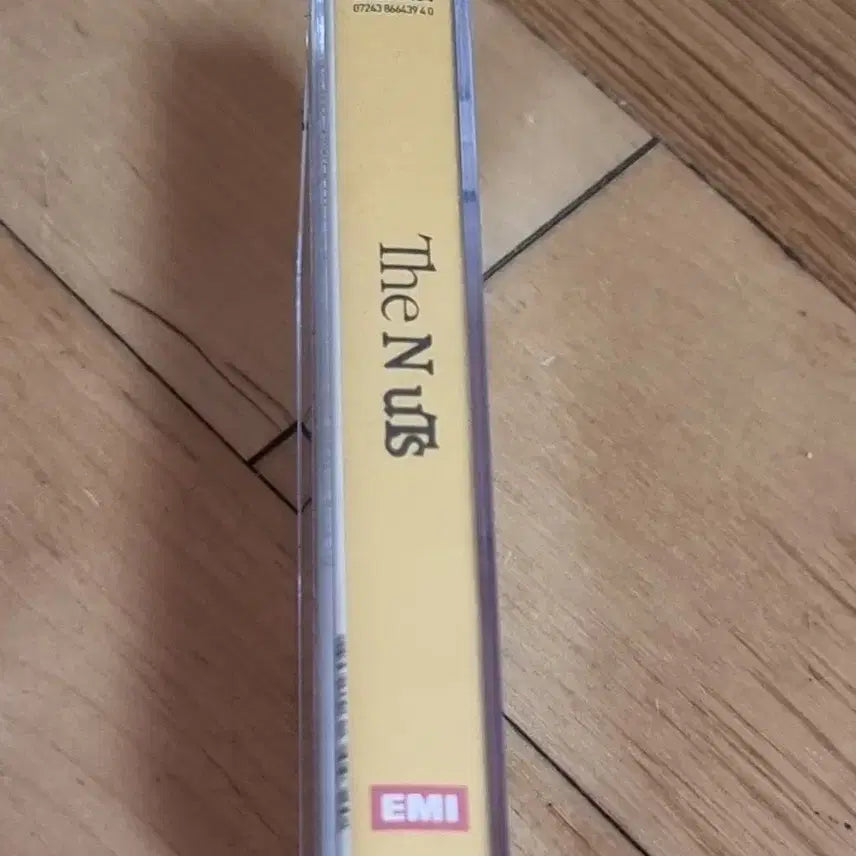 [BUNJANG] The Nuts 1st Album Cassette Tape / 더 넛츠 1집 카세트 테이프 판매합니다