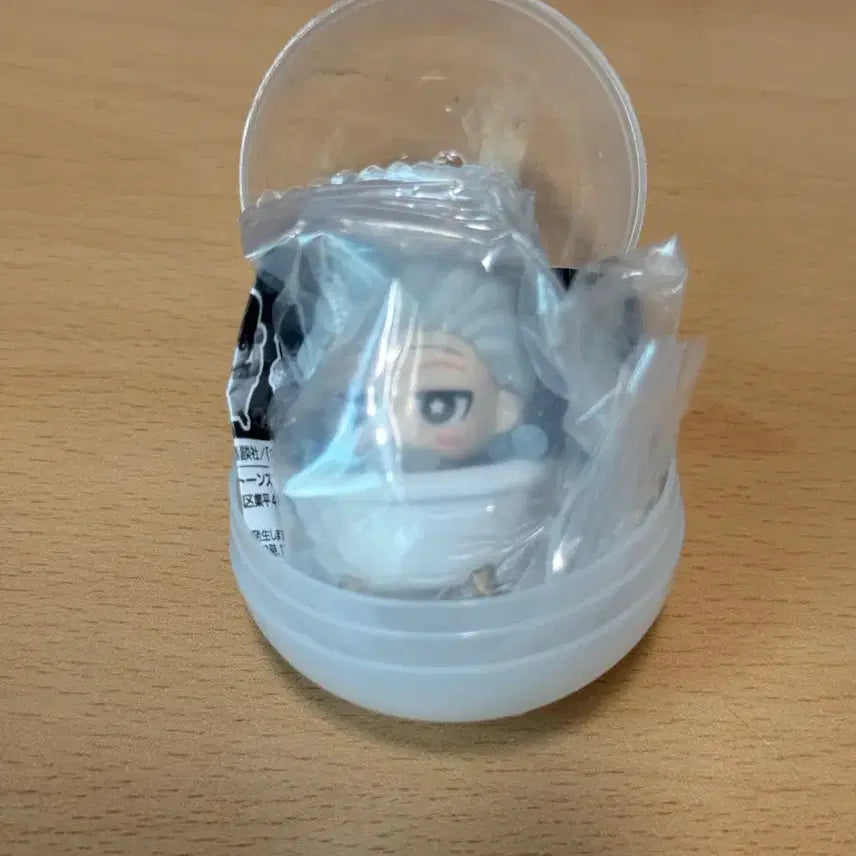 [BUNJANG] Blue Lock Nagi Seishiro Bubble Gum Machine Figure (Sealed) / 블루록 나기 버블탄 가챠 미개봉