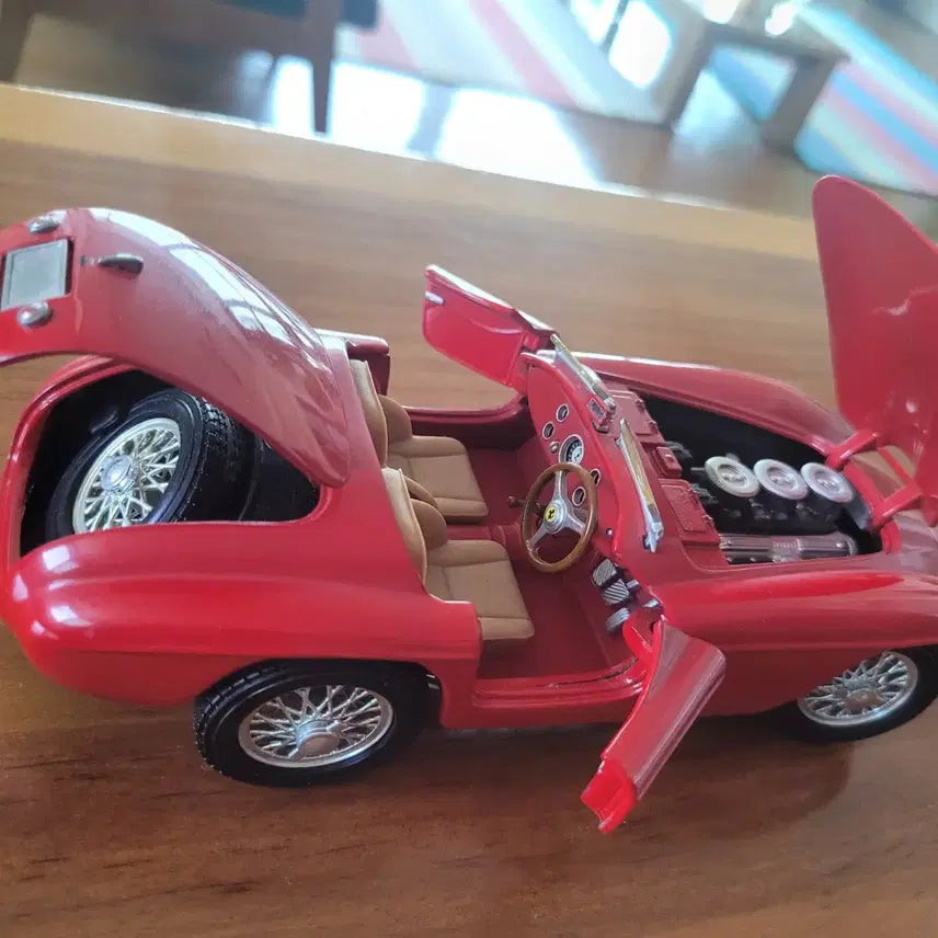 [BUNJANG] Hot Wheels 1/18 Scale Diecast Ferrari Model Car / hot wheel 1/18  다이캐스트