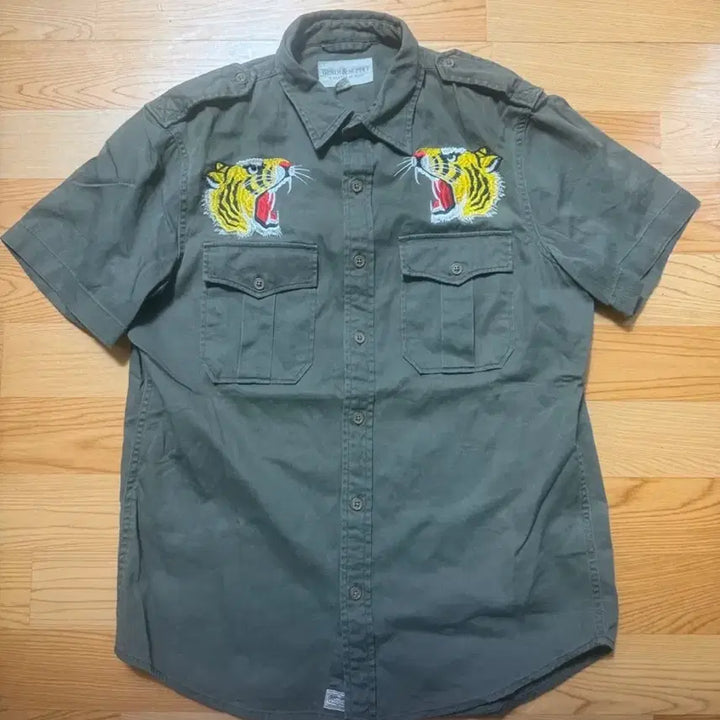 [BUNJANG] Ralph Lauren Tiger Short Sleeve Shirt Medium / 랄프로렌 타이거 반팔 셔츠 M사이즈 팝니다