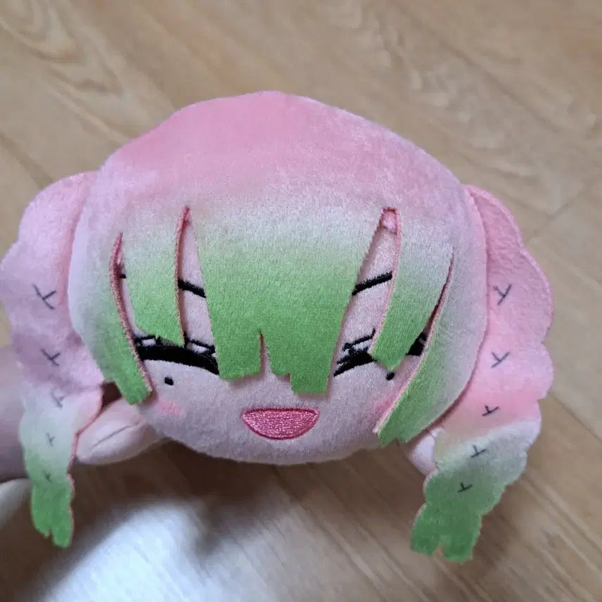 [BUNJANG] Kimetsu no Yaiba Mitsuri Kanroji Nesoberi Plush Doll / 귀멸의칼날 칸로지 미츠리 네소베리 누이 인형