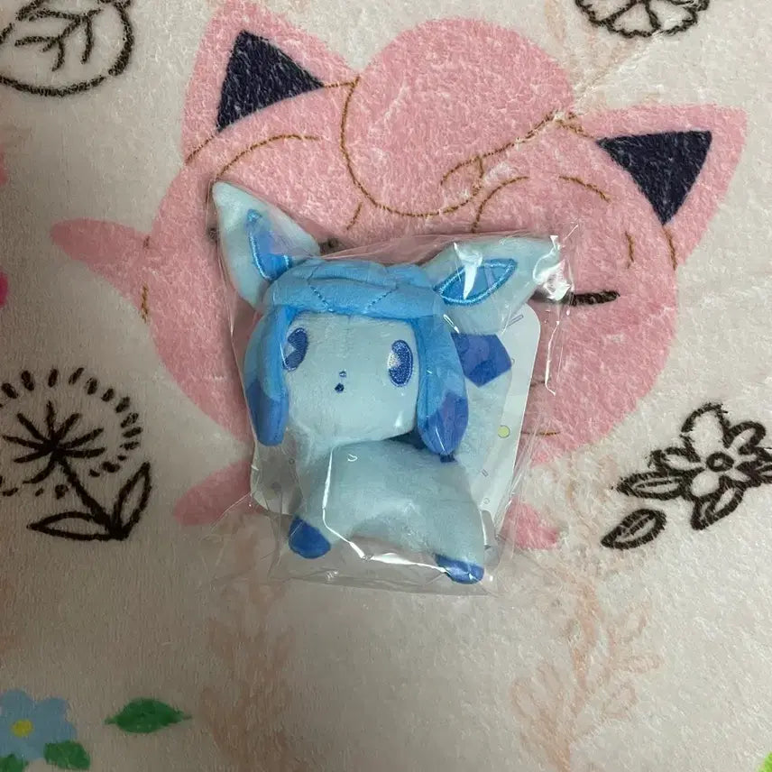 [BUNJANG] Pokemon Mix au Lait Glaceon Mascot Keychain Plush / 포켓몬스터 믹스오레 후르츠밀크 글레이시아 마스코트 키링 인형