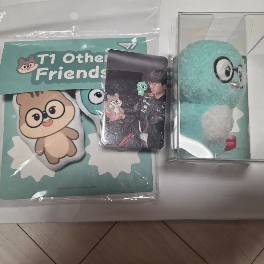 [BUNJANG] T1 Other Friends Doran Plush + Photocard Set / T1 Other Friends 봉제인형 + 포토카드 세트 도란