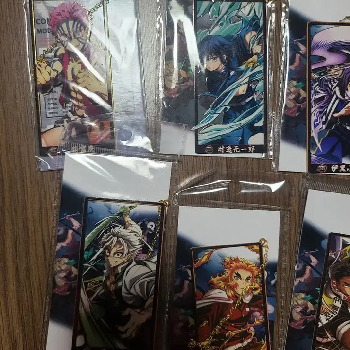 [BUNJANG] Demon Slayer Character Bookmark Set (8 Types) / 귀멸의 칼날 캐릭터 책갈피 세트  8종