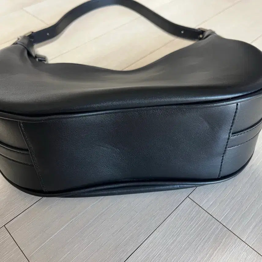 [BUNJANG] Anne Klein Black Hobo Shoulder/Crossbody Bag / Anne Klein 앤클라인 숄더백/크로스백/호보백/반달백 블랙