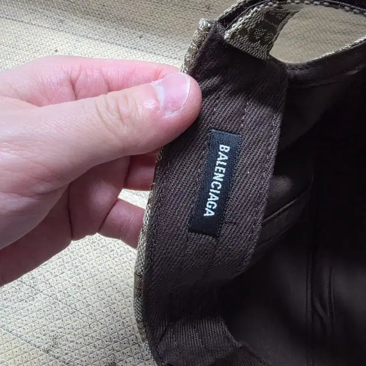 [BUNJANG] Balenciaga x Gucci Hacker Project Baseball Cap / 발렌시아가 X 구찌 해커 프로젝트 볼캡