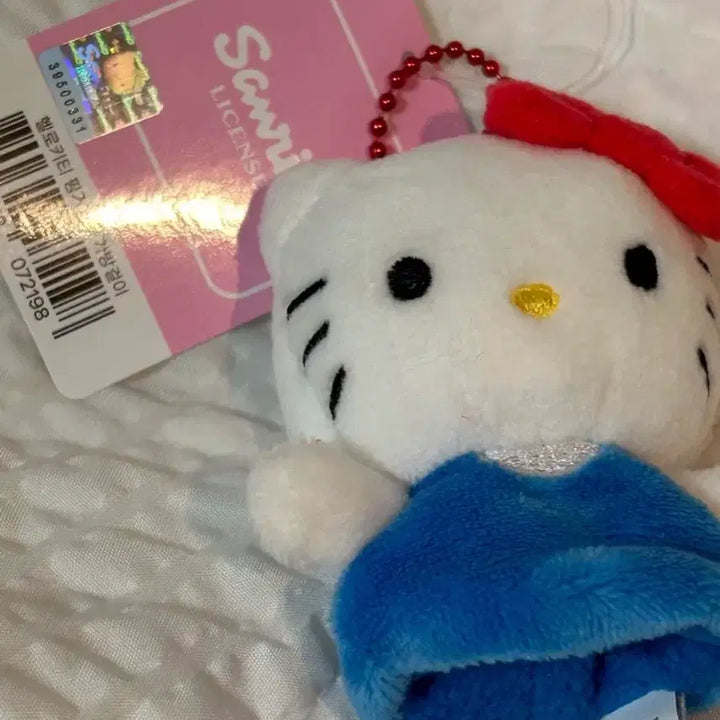[BUNJANG] Sanrio Hello Kitty Overalls Finger Keyring / 택0,새상품) 산리오 헬로키티 멜빵 핑거 키링