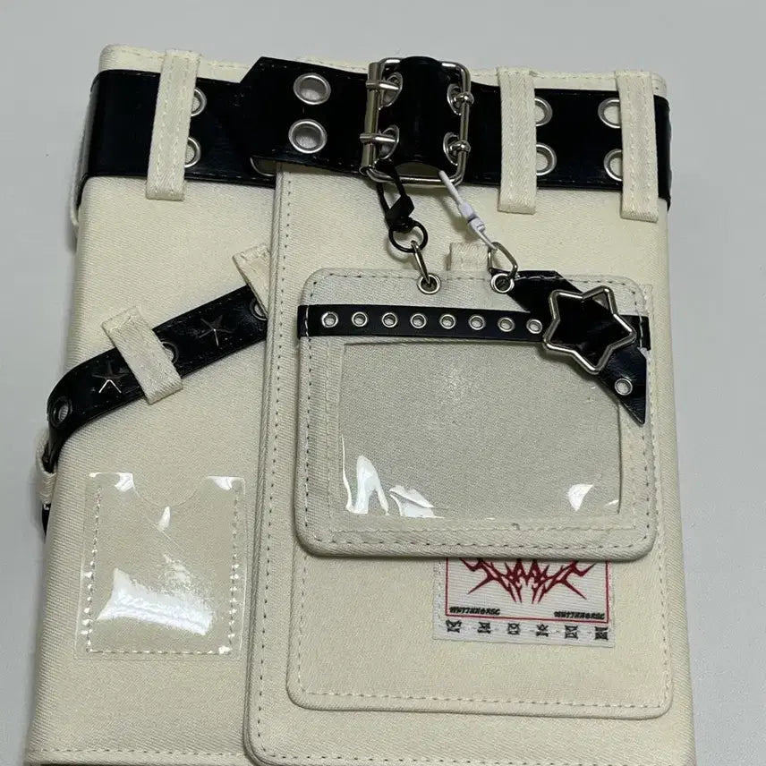 [BUNJANG] 4-Pocket Photocard Binder (IVE, Bounche, I&