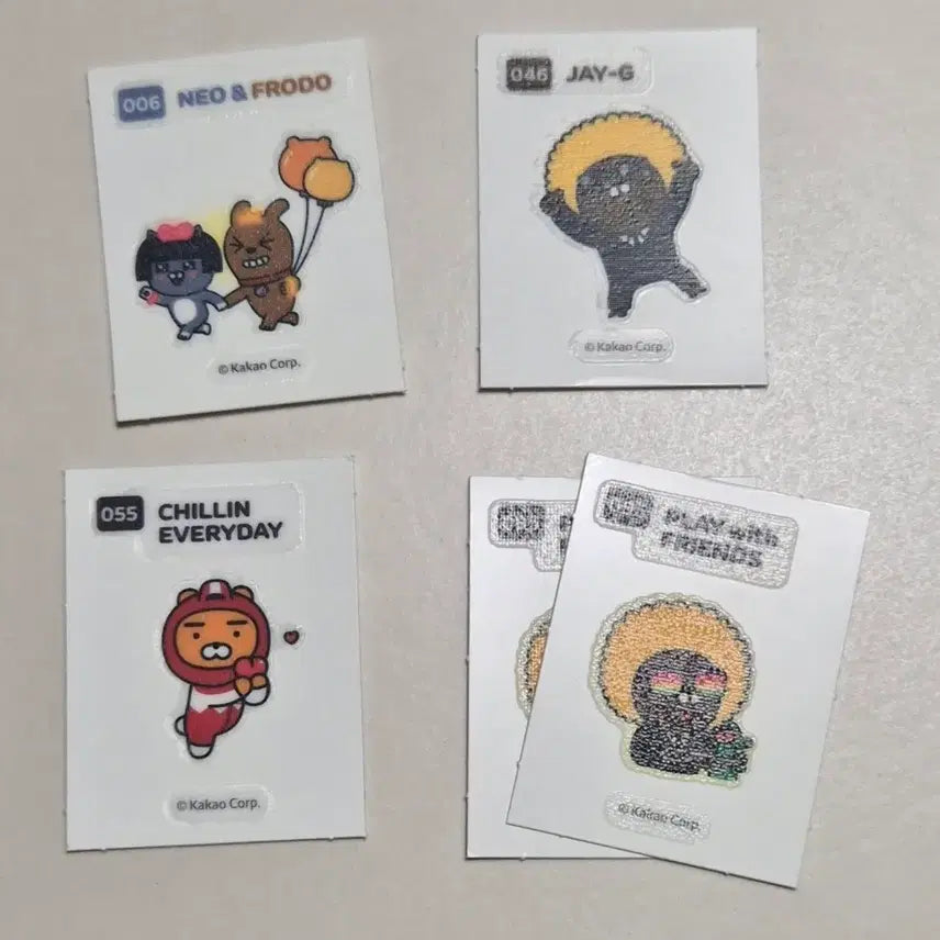 [BUNJANG] Kakao Friends Bread Stickers (4 types) / 카카오프렌즈빵 띠부띠부씰(4종)